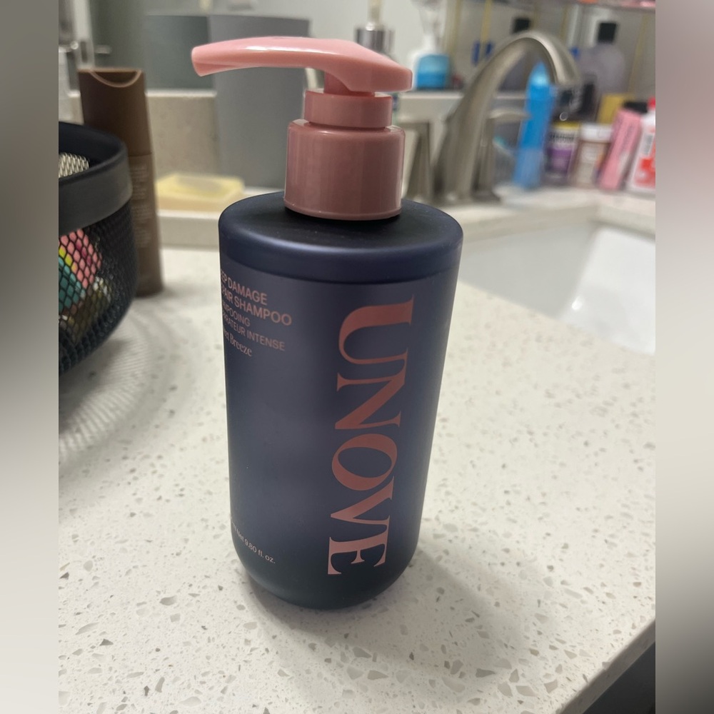 Unove Deep Damage Repair Shampoo